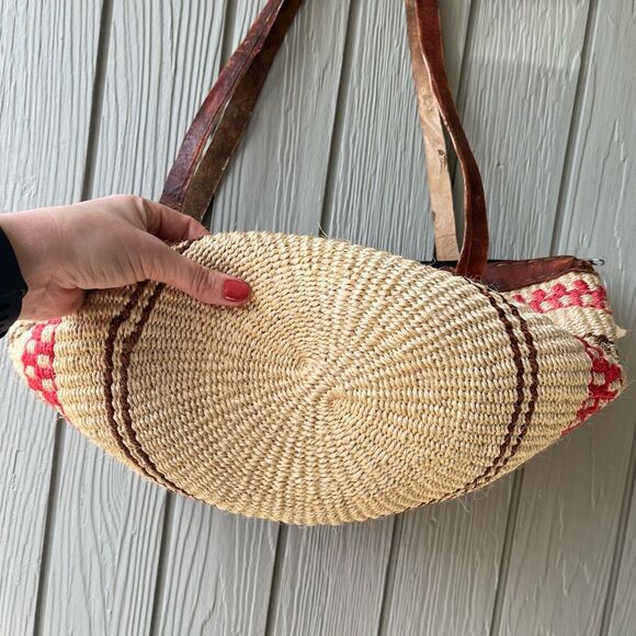 VTG Handwoven Sisal Tote Bag Leather Handles Boho Market Beach Purse - Picture 3 of 10